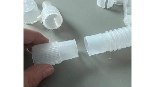 等離子處理后PP粘PE管醫用UV膠應用案例
