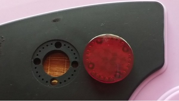 硅膠膠水粘PC，能有防水密封效果嗎