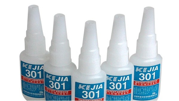 瞬干膠的固化原理及產品特性