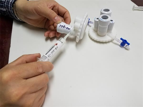 硅膠粘ABSKJ-998-8W應用案例