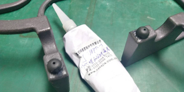 硅膠膠水