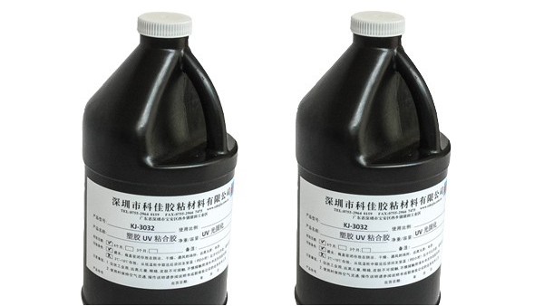 使用無影膠怎樣避免產生氣泡