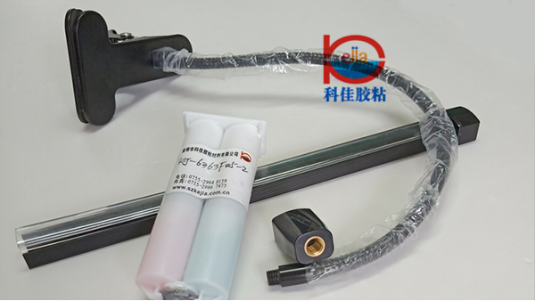 塑料粘金屬膠水應該用什么膠水粘接