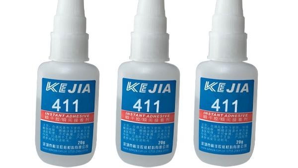 什么膠水可以粘金屬，粘得牢且耐熱